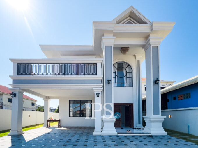 3 Bedroom Villa For Rent - Sala Kamreuk