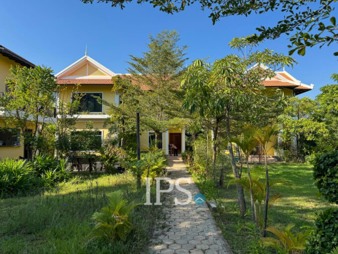 6 Bedroom Apartment For Rent - Svay Dangkum
