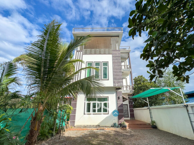 3 Bedroom House For Rent - Sala Kamreuk