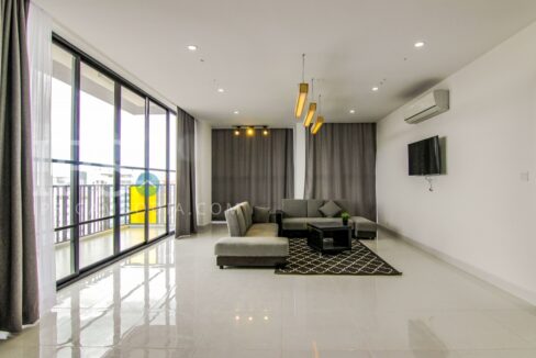 Serviced Apartment in Toul Tum Poung - Three Bedrooms