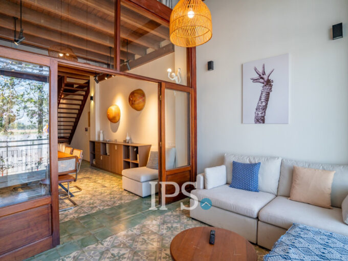 Renovated Duplex 2 Bedroom For Rent - Chey Chumneah