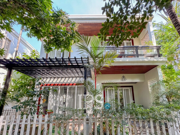 2 Bedroom Villa  For Rent - Sala Kamreuk