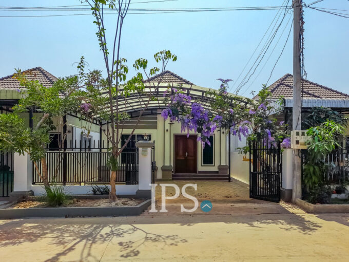2 Bedroom House For Rent - Svay Dangkum
