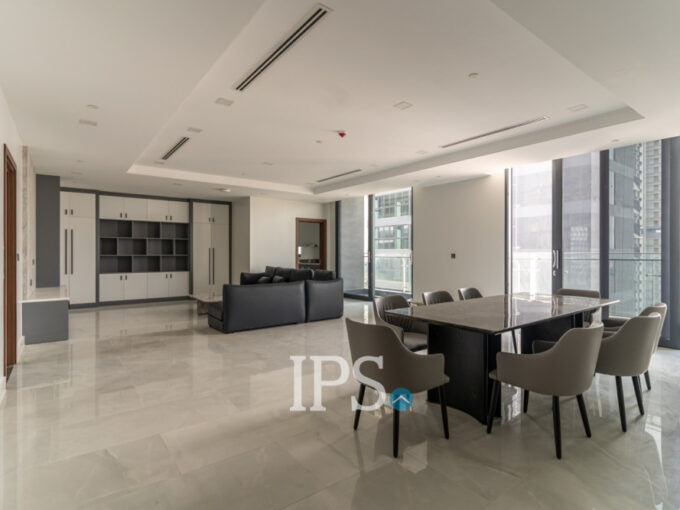 2 Bedroom Serviced Apartment For Rent - BKK1