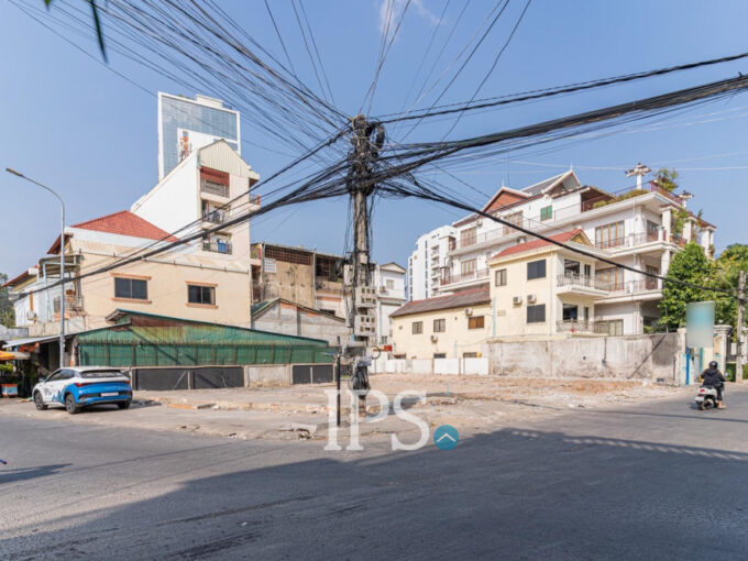 430 Sqm Commercial Land For Rent - Toul Tum Poung 2