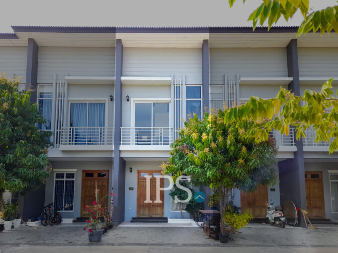 2 Bedroom House For Rent - Svay Dangkum