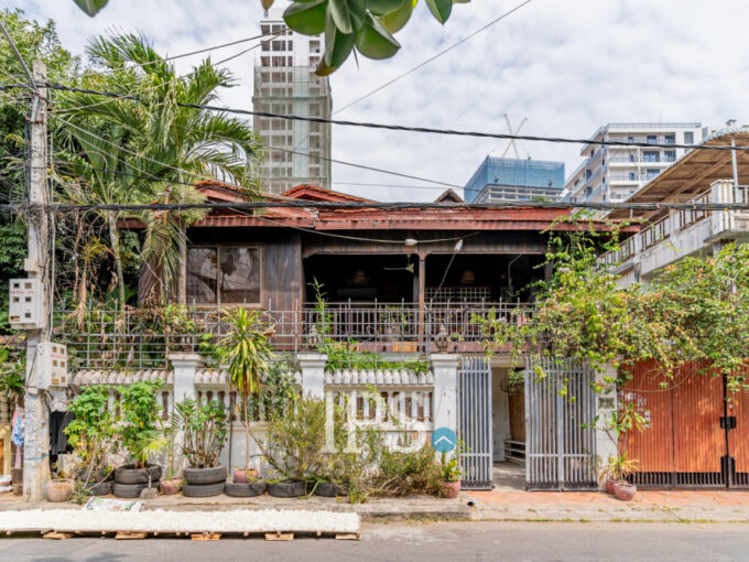 3 Bedroom Villa For Rent - Boeung Trabek