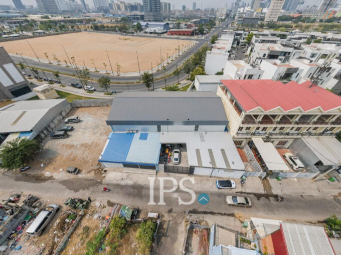 870 Sqm Retail Space For Rent - Srah Chork