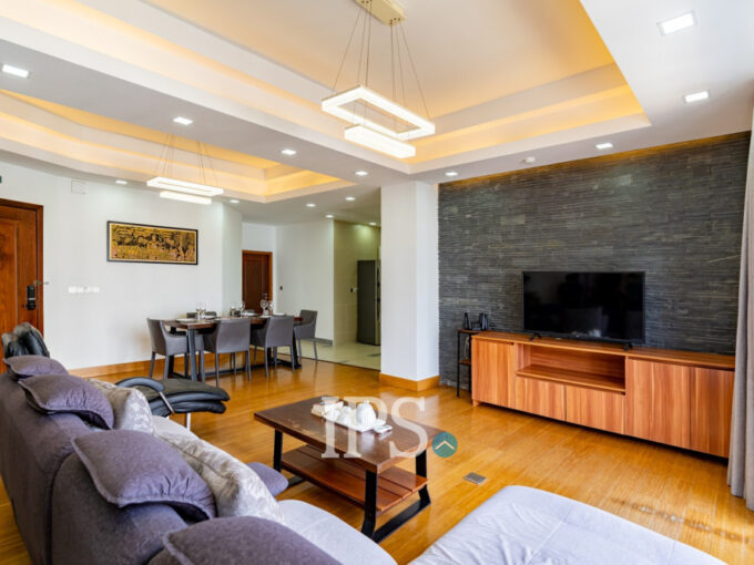 3 Bedroom Serviced Apartment For Rent - BKK 1