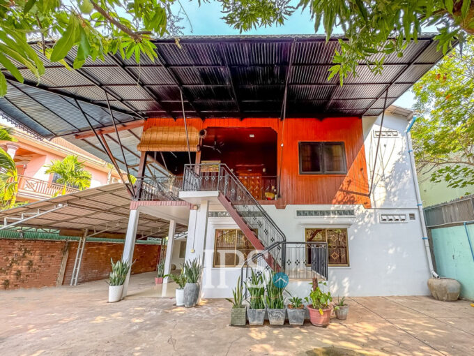 4 Bedroom House For Rent - Svay Dangkum