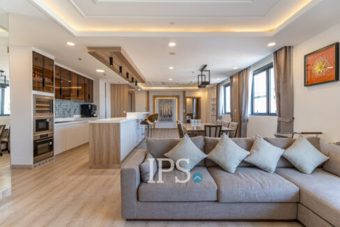 4 Bedroom Serviced Apartment For Rent - BKK1