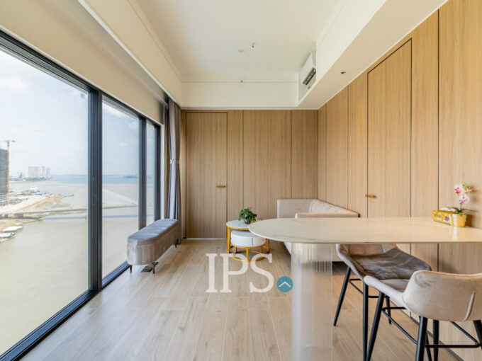 2 Bedroom Condo For Rent - Vue Aston