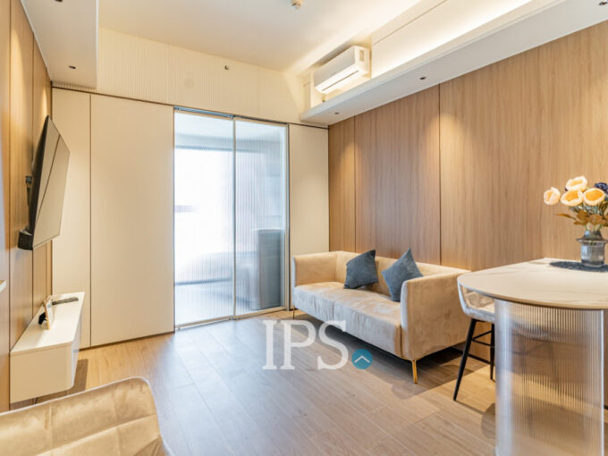 2 Bedroom Condo For Rent - Vue Aston