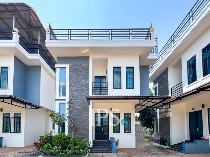 2 Bedroom House For Rent - Svay Dangkum