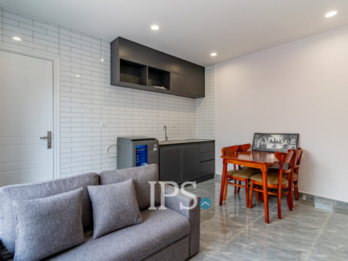 1 Bedroom Serviced Apartment For Rent - Beoung Raing