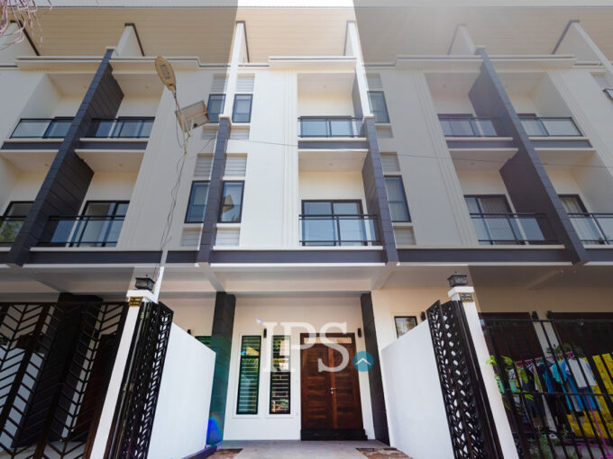 4 Bedroom Flat For Sale - Sala Kamreuk