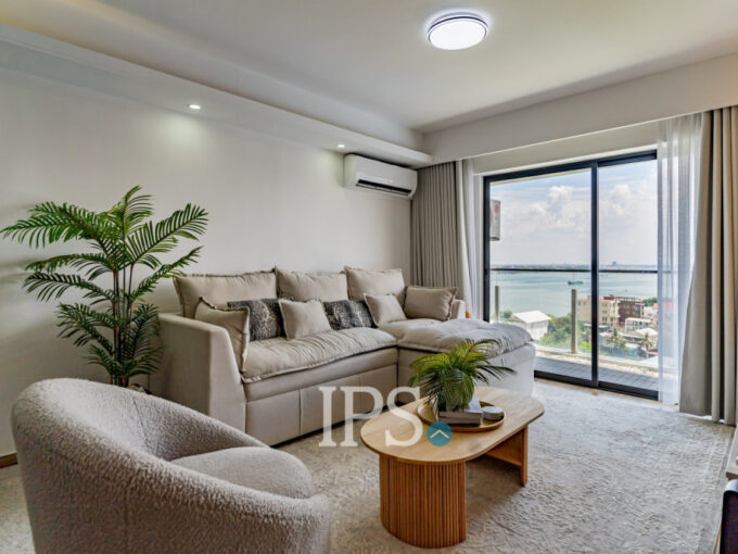 3 Bedroom Condo For Sale - Morgan EnMaison