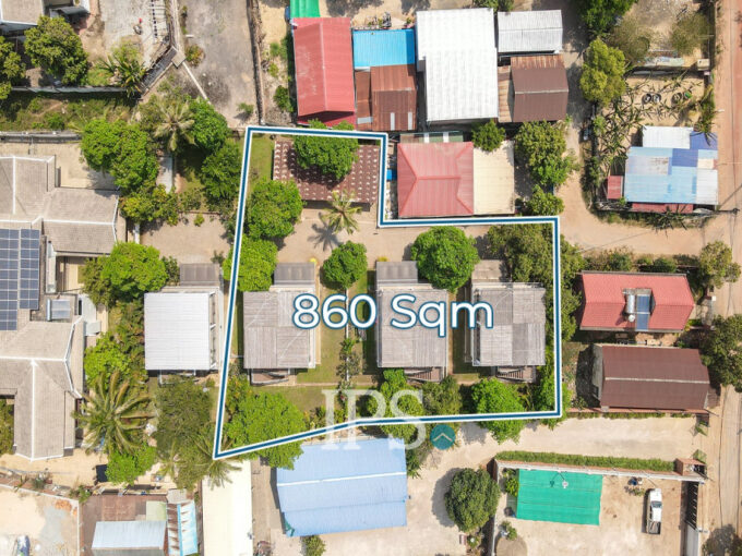 6 Bedroom House  For Sale - Svay Dangkum