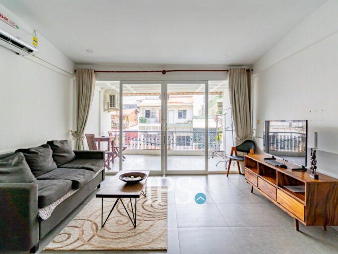 Renovated 2 Bedroom Apartment For Rent - Phsar Chas