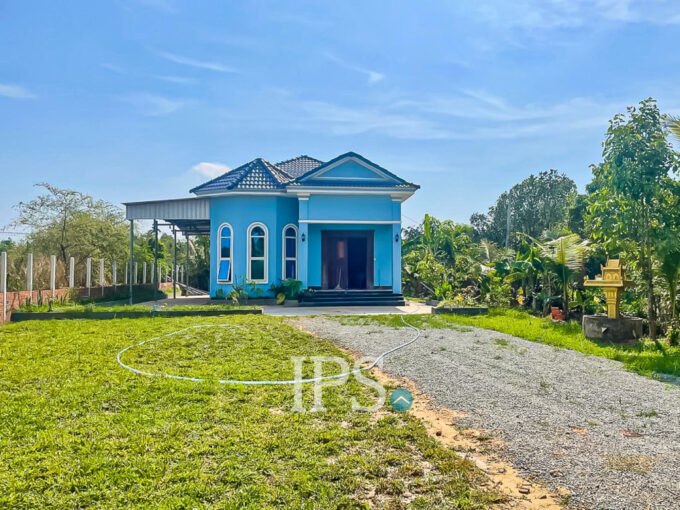 2 Bedroom House For Rent - Sangkat Siem Reap