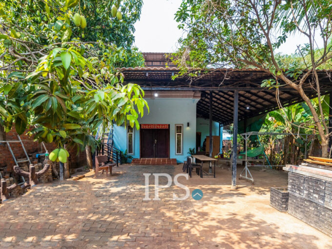 1 Bedroom House For Sale - Svay Dangkum