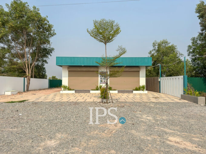 150 Sqm Commercial Space For Rent - Slor Kram