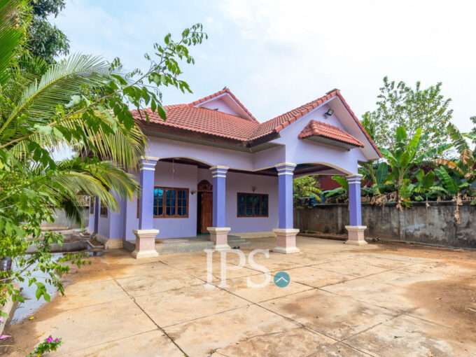 4 Bedroom House For Rent - Sangkat Siem Reap