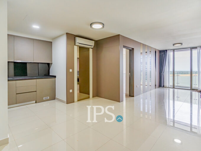 3 Bedroom Condo For Rent - The Peak