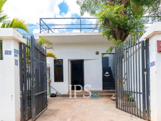 1 Bedroom House For Rent - Svay Dangkum