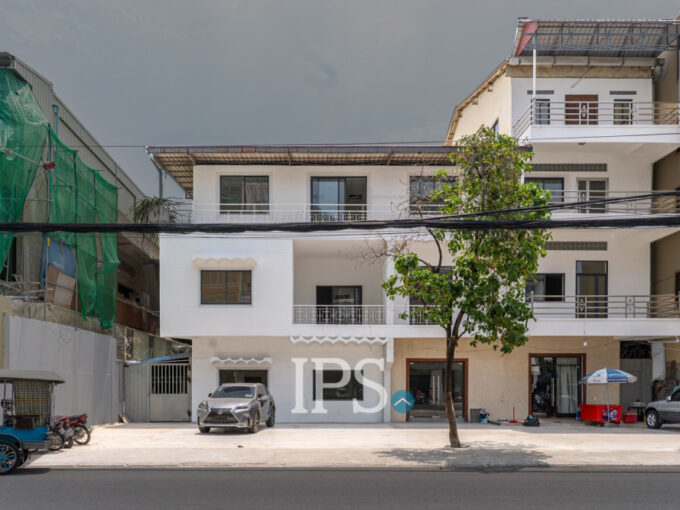 14 Bedroom Commercial Villa For Rent - BKK3