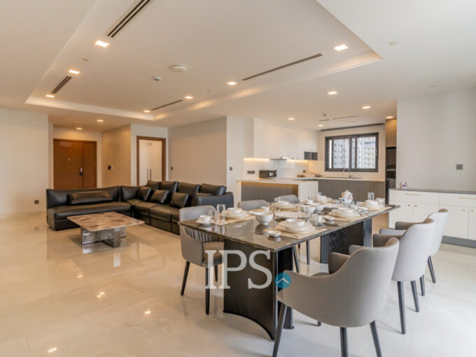 2 Bedroom Serviced Apartment For Rent - BKK1