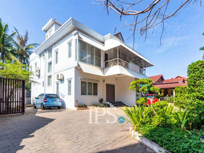 4 Bedroom Villa For Rent - Svay Dangkum