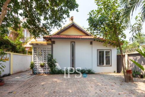 3 Bedroom Villa Compound For Rent - Kouk Chak