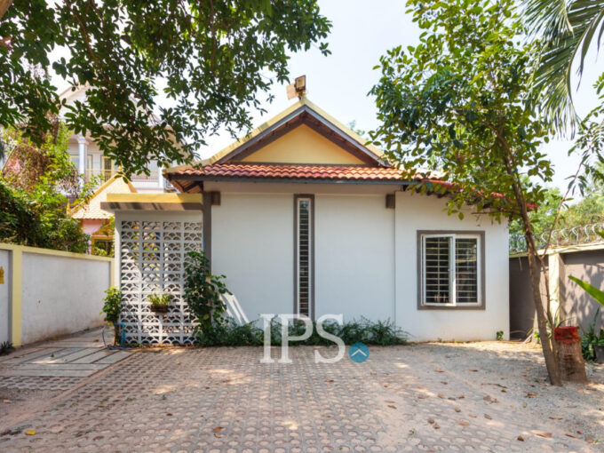 3 Bedroom Villa Compound For Rent - Kouk Chak