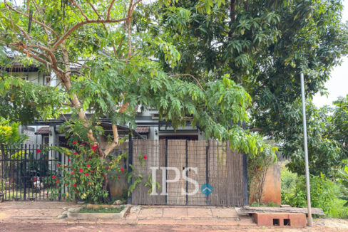 2 Bedroom House For Rent - Sala Kamreuk
