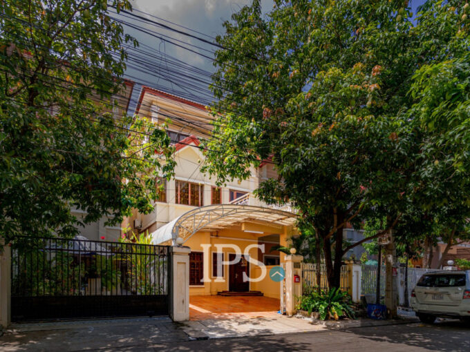 4 Bedroom Twin Villa For Sale - Borey New World