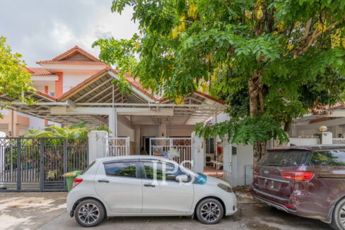 4 Bedroom Villa For Rent - Bassac Garden City