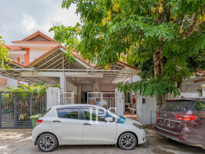 4 Bedroom Villa For Rent - Bassac Garden City