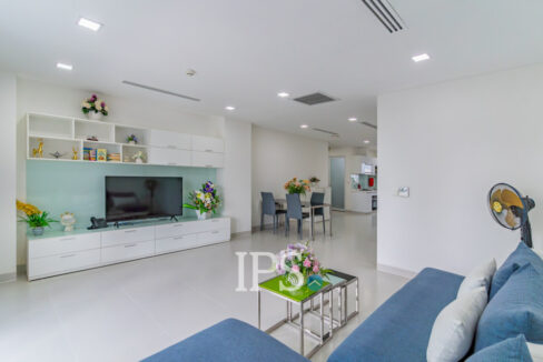 2 Bedroom Serviced Apartment For Rent - BKK1