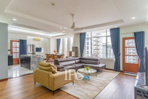 3 Bedroom Serviced Apartment For Rent - BKK 1