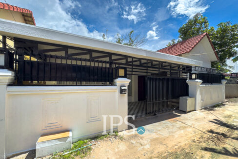 2 Bedroom House For Rent - Svay Dangkum