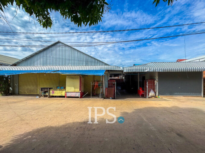 444 Sqm Land For Sale - Slor Kram