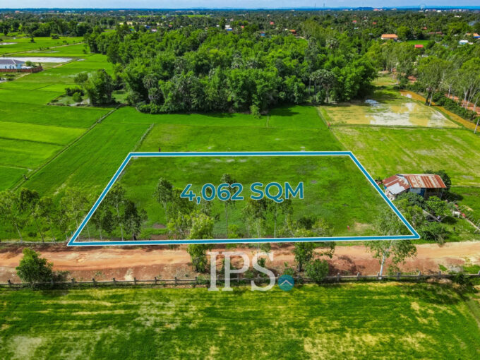 4062 Sqm Land For Sale - Sambour