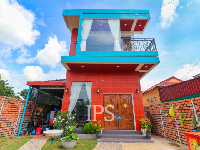 3 Bedroom Villa For Rent - Svay Dangkum