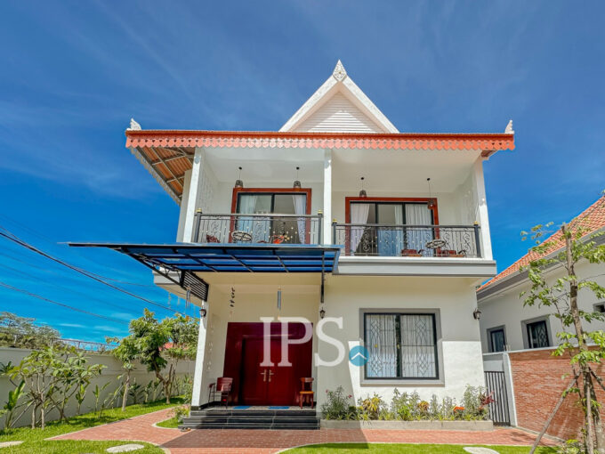 4 Bedroom Villa For Rent- Sala Kamreuk