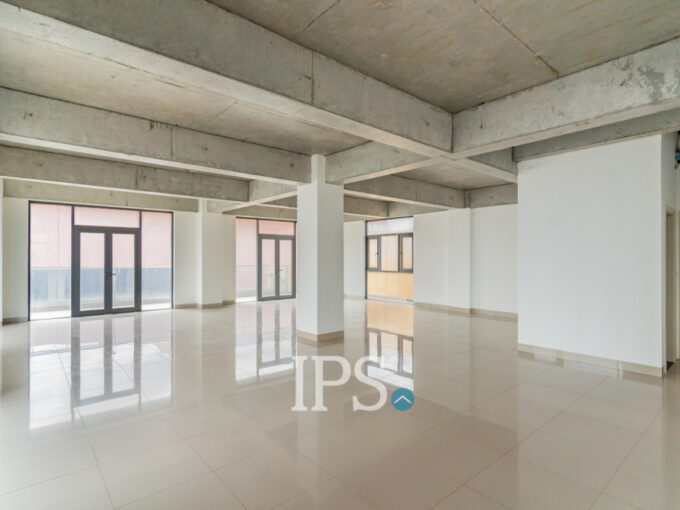 200 Sqm Office Space For Rent - Nirouth