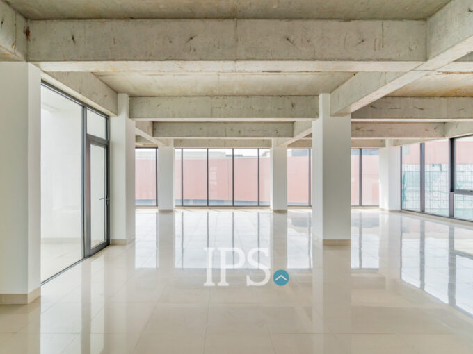 200 Sqm Office Space For Rent - Nirouth