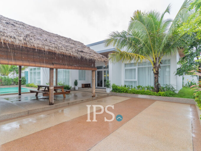 4 Bedroom Villa For Sale - Royal Beach  Residence