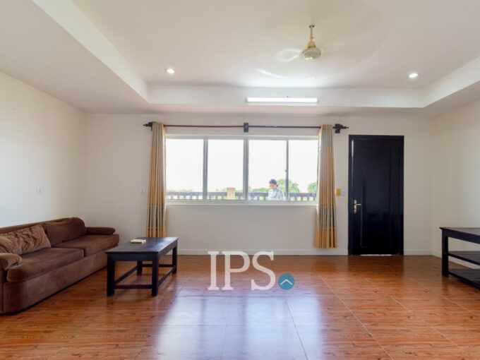 3 Bedroom Apartment For Rent - Svay Dangkum