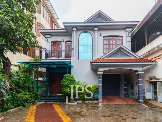 4 Bedroom House For Rent - Svay Dangkum